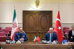 دیدار وزرای دفاع ایران و ترکیه با هدف گسترش روابط نظامی