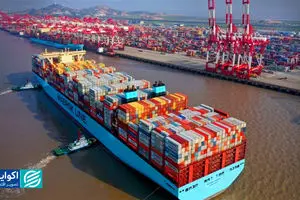 لباس قرمز همچنان بر تن تراز تجاری ایران