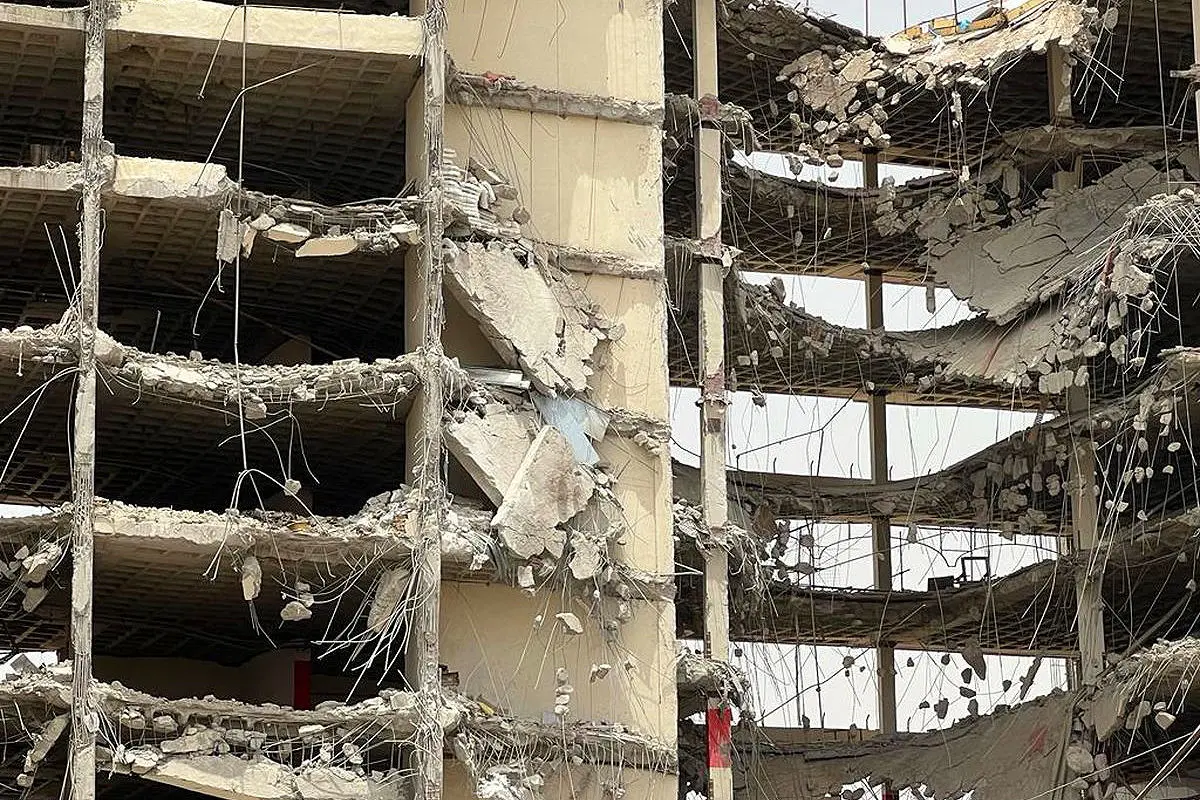 آغاز تخریب متروپل؛ وعده‌ای که چند بار عقب افتاد