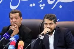 دفاع دستیار ویژه شعر زاکانی از بیلبوردهای حاشیه ساز؛ شهرداری در قامت شعرداری قرار گرفت

