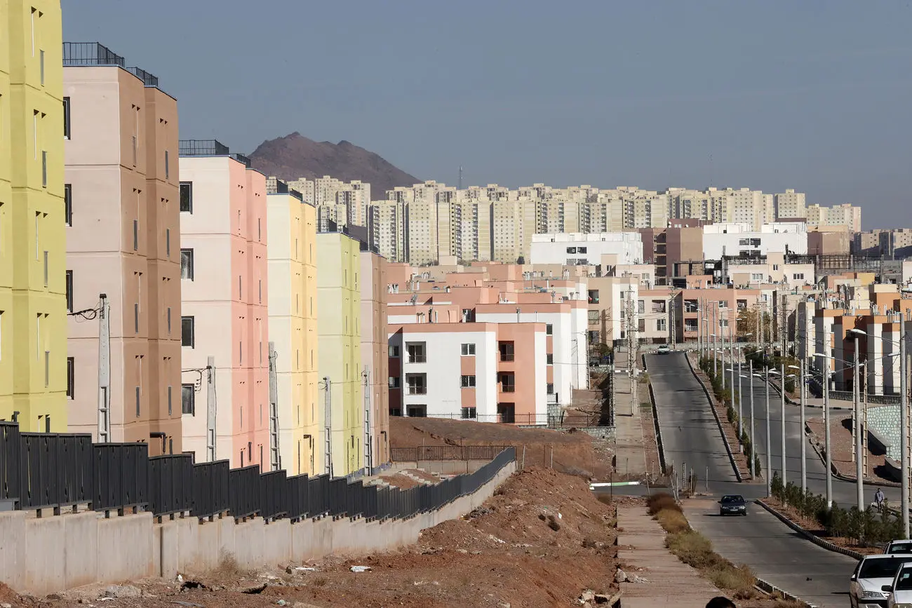 صف طولانی متقاضیان نهضت ملی مسکن/ ۱.۷ میلیون نفر در انتظار