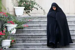 انسیه خزعلی: مسئولین به داد مردم برسند/ در عرصه بین‌المللی نباید از این هیاهوها ترسید
