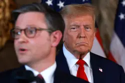 مایک جانسون با حمایت جمهوری‌خواهان ترامپ بار دیگر رئیس مجلس نمایندگان شد