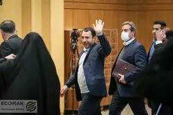 بانک مرکزی دومین قربانی را داد / قیمت دلار و سکه ریزش می‌کند؟