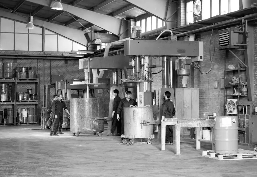 روایتی از هلدینگ  | سه دهه اعتبار و تحولی درخشان در صنعت ایران