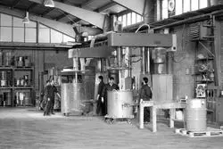 روایتی از هلدینگ  | سه دهه اعتبار و تحولی درخشان در صنعت ایران