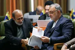 فروزنده : ثبت نام احمدی نژاد به من ارتباطی ندارد/ معرفی جانشین احتمالی زاکانی 