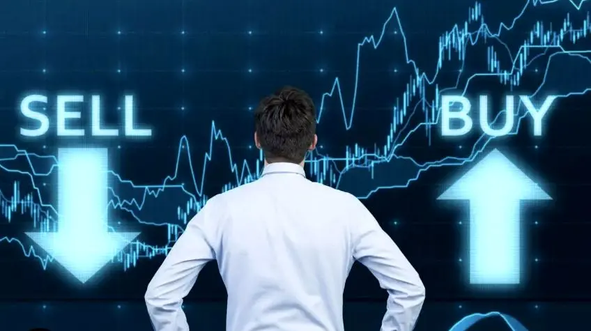 رشد آرام در سایه خروج پول حقیقی؛ حجم معاملات اوج گرفت