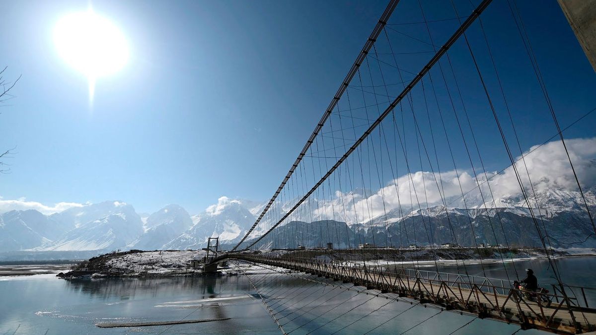 آغاز جنگ آبی دو قدرت هستهای در شبه قاره؛ بازیگران خارجی مداخله میکنند؟