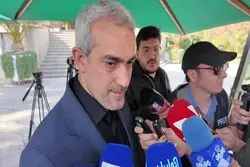  وزیر اقتصاد: سیگنالی از کاهش فروش نفت دریافت نکردیم/ رشد حقیقی مالیات در 1405 کمتر از امسال است