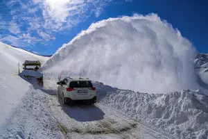 هشدار هواشناسی: برف و کولاک شدید در راه است

