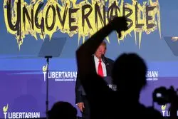 نفوذ ملی یا انتخابات محلی؛ چرا ترامپ در جمع لیبرترین‌ها هو شد؟