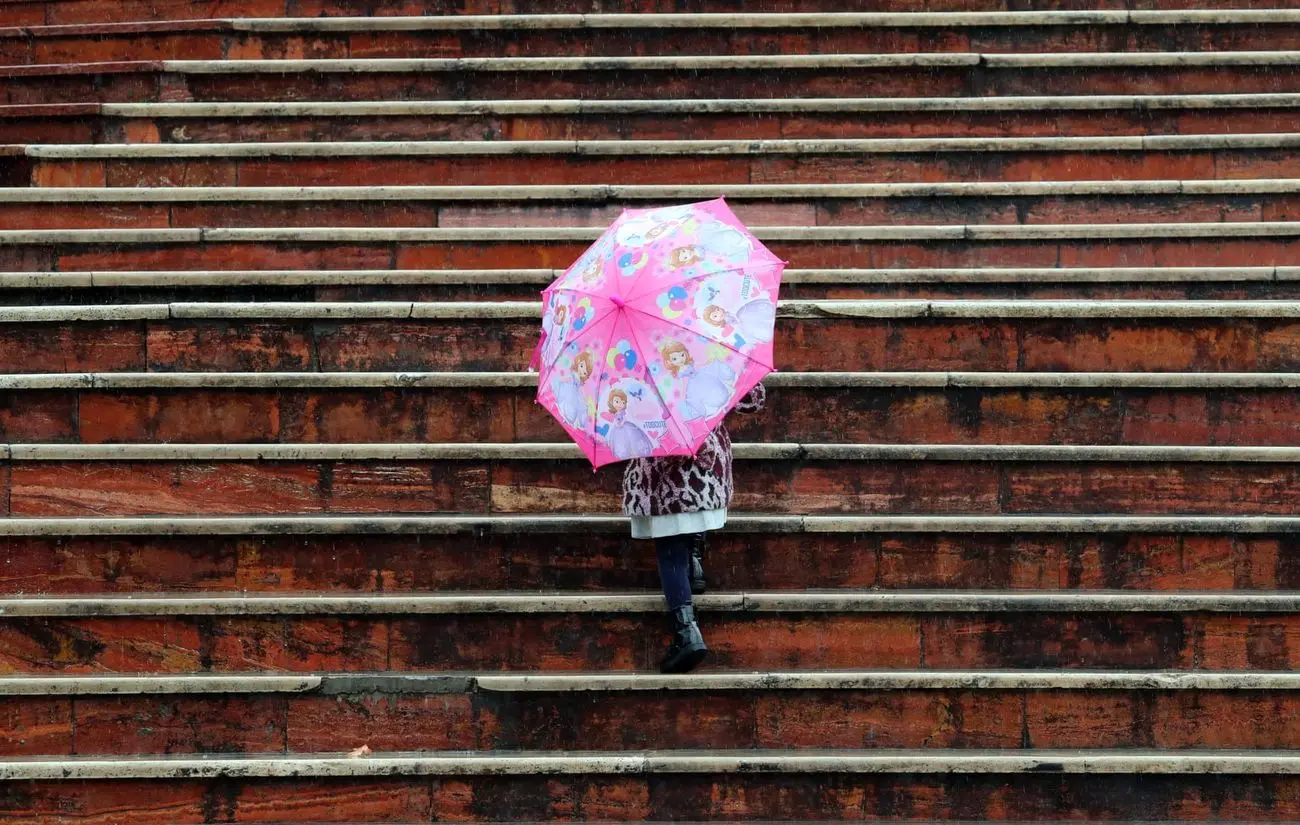 کاهش چشم‌گیر بارش باران در تهران 