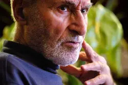 حمله اپوزیسیون به ضد انقلاب