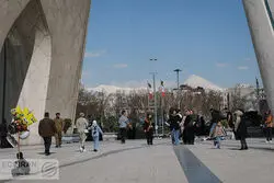 ببینید/ دماوند در آغوش برف 