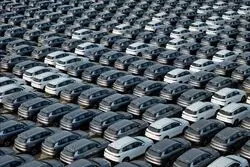 واکنش مجلس به افزایش تعرفه واردات خودرو به 100 درصد/ ورود مجمع تشخیص دارای ایراد بود