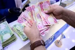 شوک به زائران اربعین؛ ارز بانک‌ها ۲ میلیون تومان گران‌تر از بازار آزاد!