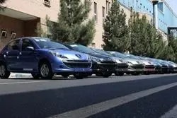 بازار خودرو همچنان روی دور گرانی + جدول قیمت