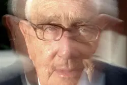 پایان قرن کیسینجر، استاد مکتب واقع‌گرایی