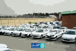 چرا قیمت یک خودروی تصادفی در ایران با خودروهای صفر جهانی برابری می‌کند؟