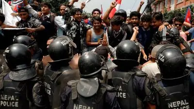 طوفان خونین نسل زد در شرق؛ دومینوی سقوط در آسیا ادامه دارد؟