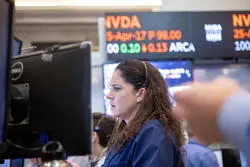 بانک‌های مرکزی در آستانه تصمیمات بزرگ؛ نگاه‌ها به واشنگتن و اتاوا