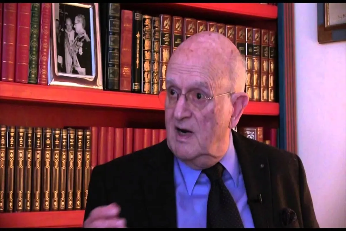 هوشنگ نهاوندی اقتصاددان و رئیس اسبق دانشگاه تهران درگذشت