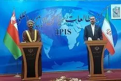 وزیر خارجه به مداخله روسیه در تمامیت ارضی ایران واکنش نشان داد