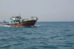 توقیف شناور حامل سوخت قاچاق توسط سپاه در خلیج‌فارس
