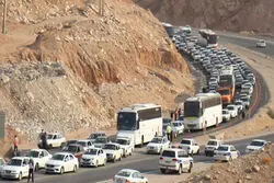 ترافیک نیمه‌سنگین در جاده‌های شمال؛ کرج-چالوس و هراز زیر بار ترافیک