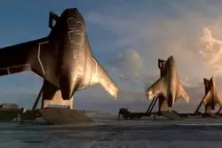 ورود نبردهای هوایی به عرصه فناورانه/ رونمایی از نخستین جت جنگنده خودکار با خلبان هوش مصنوعی 