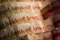 عراق دلار را دور می‌زند