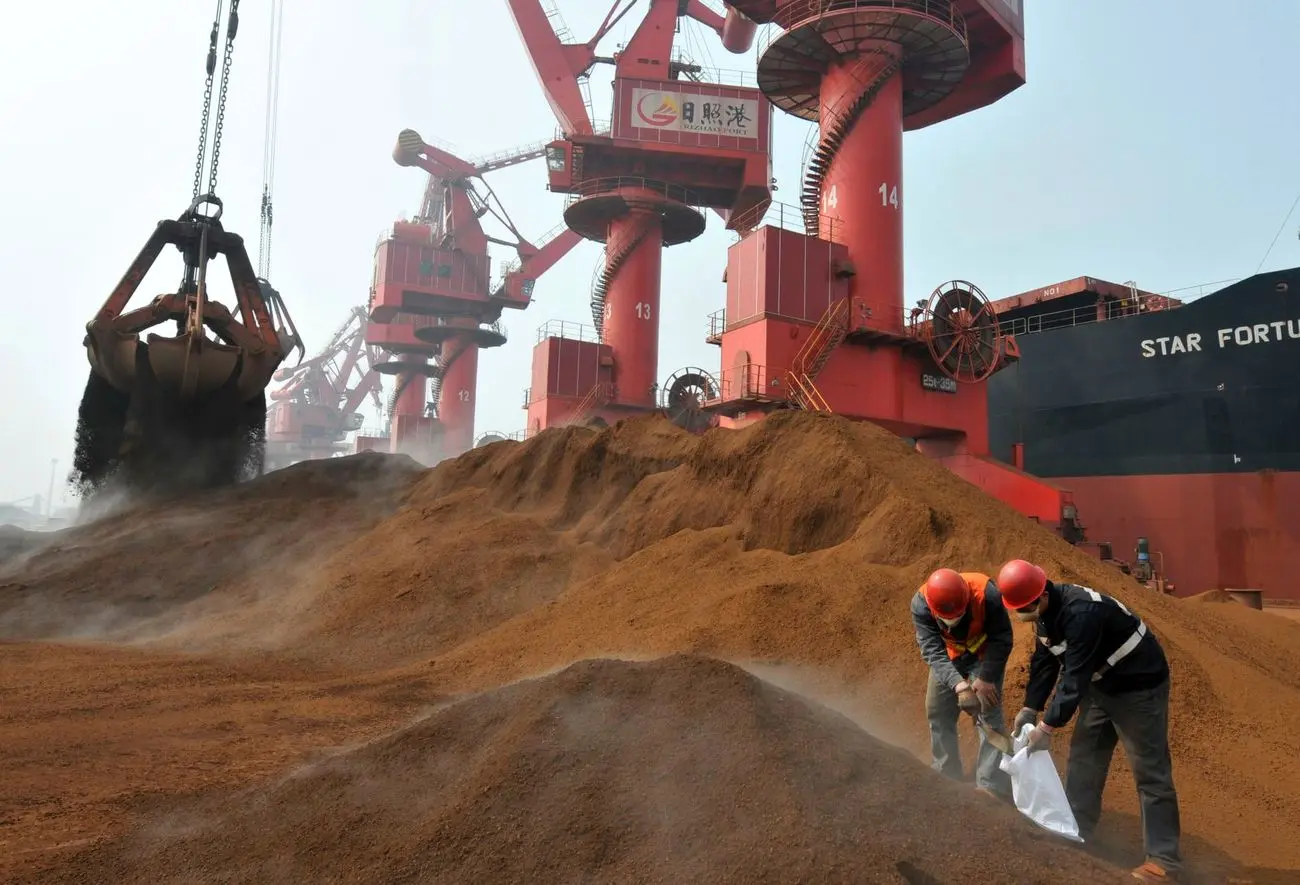 زغال از جریان رشد نرخ سنگ‌آهن جا ماند