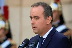 نخست‌وزیر جدید فرانسه وزیران خود را انتخاب کرد