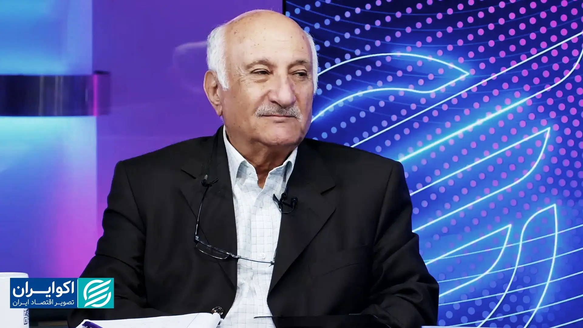 روشنفکران چپ از صدر مشروطه اسباب انحراف بودند