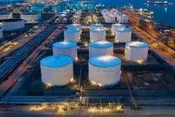 پیش‌بینی فراز و فرود قیمت نفت در سال 2024