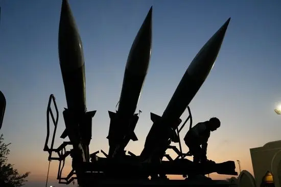 تلاش شبانه‌روزی برای شلیک همزمان 2000 موشک؛ سیگنال جدید واشنگتن به تهران و پکن از آب‌های آزاد