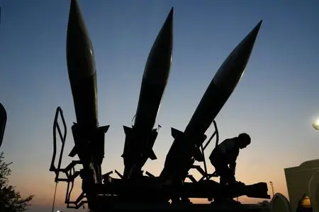 تلاش شبانه‌روزی برای شلیک همزمان 2000 موشک؛ سیگنال جدید واشنگتن به تهران و پکن از آب‌های آزاد