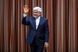 عارف: ناترازی ضربه‌ای سنگین به صنعت زده است