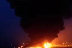 انفجار مهیب در یک پالایشگاه نفت+ فیلم