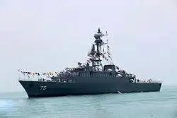 ناوشکن دنا در بازگشت از رزمایش دریایی غرق شد/80 تن از خدمه این ناو شهید شدند