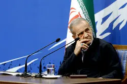 آخرین فرصت دیپلماسی؛ پزشکیان میانه مکانیسم ماشه و تندروها