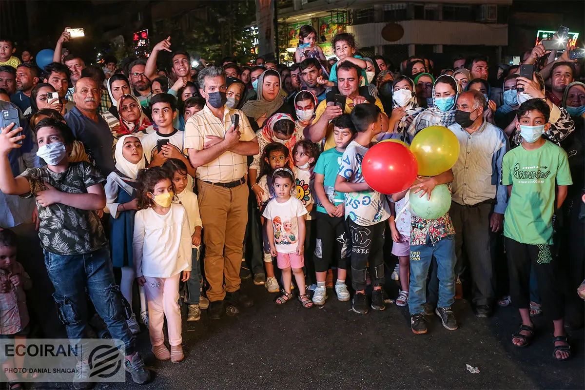 نگرانی از آماری که وجود ندارد! / وقتی بچه‌دار شدن هم سیاسی است