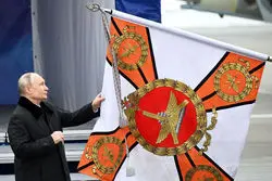 چگونه پوتین با جنگ در اوکراین ترمز برید؟