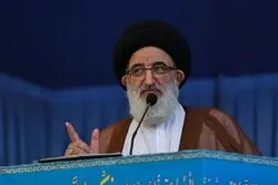 امام جمعه کرج: آمریکا بیش از ایران به مذاکره احتیاج دارد/ اگر آمریکا وارد جنگ شود...