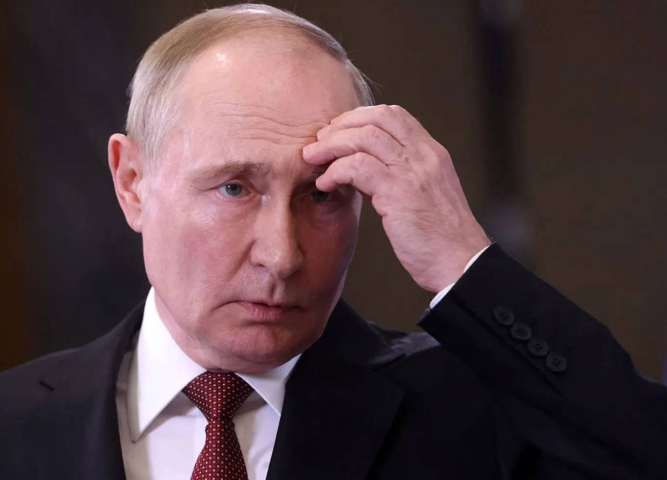 پوتین: روسیه هزینه‌های نظامی را کاهش خواهد داد