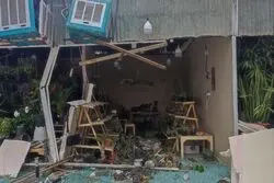 بازار گل مهرآباد تخریب شد