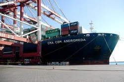 رکوردزنی صادرات غیرنفتی ایران