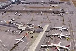 چرا پرواز هزاران هواپیما متوقف شد؟ هرج و مرج در فرودگاه‌های جهان