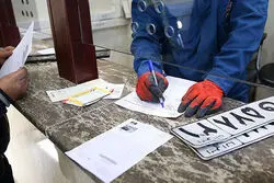 آیا پلاک خودروهای ایرانی لاتین می‌شوند؟ سردار حسینی پاسخ داد